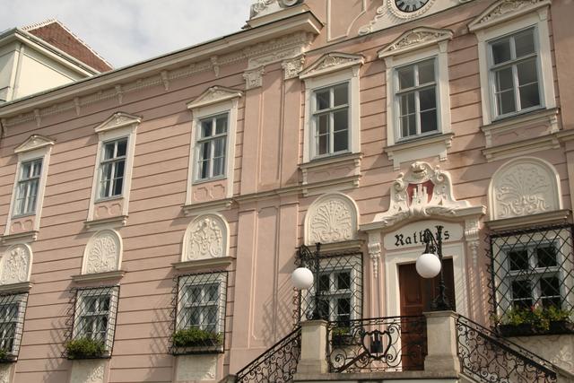 Spannung im Rathaus nach der Wahl.