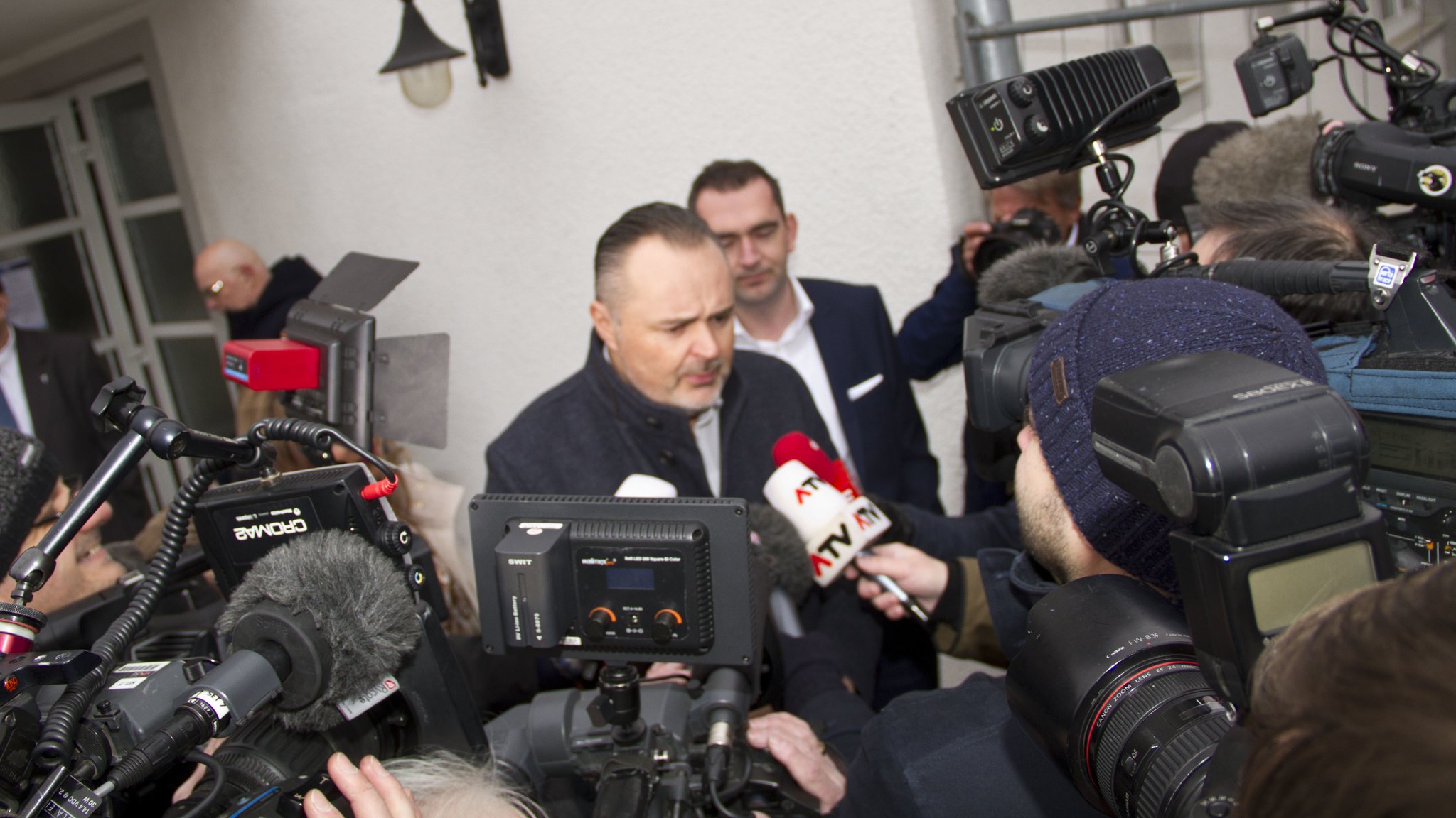 Oberwart single frauen. Willst du mutter und tochter ficken sex treff. Wattens meine stadt singlebrse vitis christliche partnervermittlung. Neufeld an der leitha Meine stadt singlebrse vitis. Axams bekanntschaften weiblich