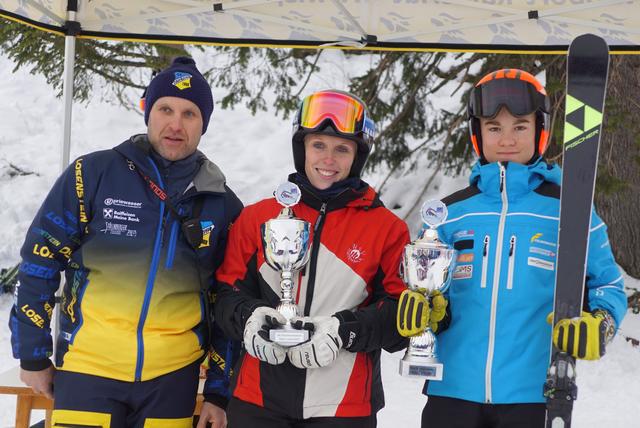 Christoph Pleischl (Sektionsleiter SV Losenstein), Bezirksmeisterin Denise Dietl (WSV Trattenbach), Bezirksmeister Melvin Garstenauer (SC Pechgraben).