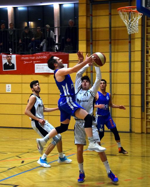 Kufstein Towers vs. Swarco Raiders. | Foto: Friedl Schwaighofer