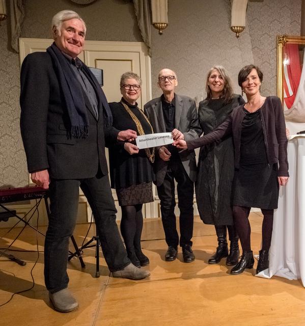 Mitglieder Attersee Theater mit Hans Eichhorn | Foto: Jack Haijes