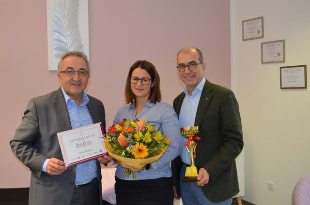 WKNÖ-Bezirksstellenobmann Franz Eckl, Edina Morosz und WKNÖ-Bezirksstellenleiter Andreas Nunzer