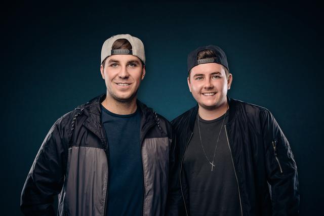 Der Reichenfelser Lukas Steinkellner (links) startete gemeinsam mit Thomas Mayer als "TMLS Deejays" voll durch.  | Foto: TMLS Deejays
