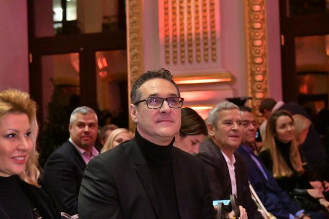 Auf Straches "Gastauftritt" beim DAÖ-Neujahrstreffen folgte ein verbaler Schlagabtausch zwischen Funktionären der DAÖ und FPÖ.