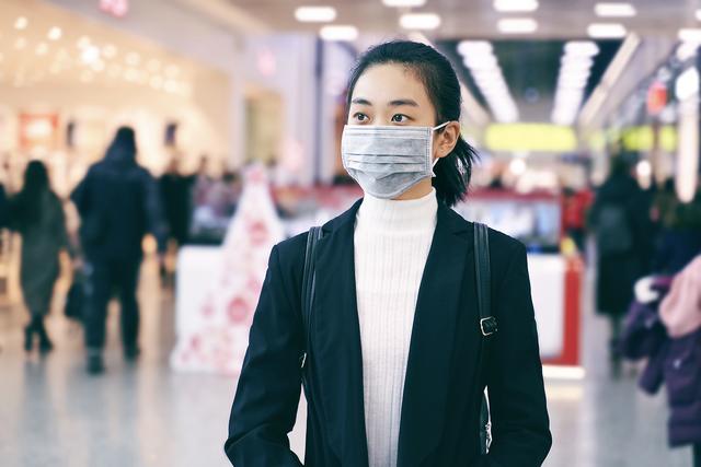 Atemschutzmasken sind in China aktuell ein Verkaufsschlager. | Foto: EverGrump / Shutterstock.com