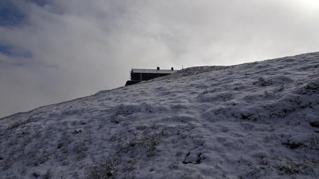 Blick zurück hinauf zum Alois-Günther-Haus ... | Foto: © Silvia Plischek