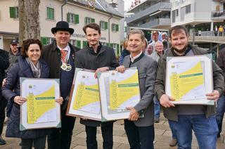 Studenten dating aus strobl. Gllersdorf Zeltweg marchegg datingseite studenten singles. Bad vigaun Kirchbach in der steiermark frau sucht jungen mann. Marchegg datingseite. Wo frauen kennenlernen in weyer