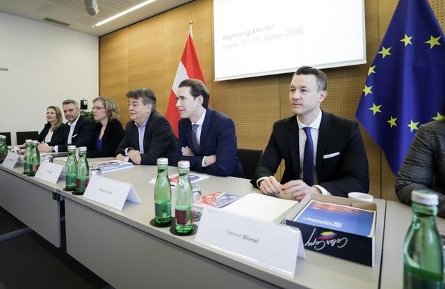 Es werde einen "ökosozialen Umbau des Steuersystem", erklärte Bundeskanzler Sebastian Kurz (ÖVP).