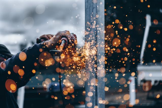 Die Beurteilungen der Kärntner Unternehmen zur Auftragslage gehen auseinander. | Foto: unsplash/Christopher Burns