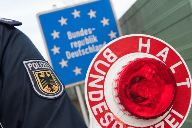 42 illegale Einreiseversuche verzeichnete die Bundespolizei an der Staatsgrenze vergangene Woche, beinah jeden Tag haben die deutschen Beamten bei den Grenzkontrollen auch mit einem Drogendelikt  zu tun. | Foto: Bundespolizei