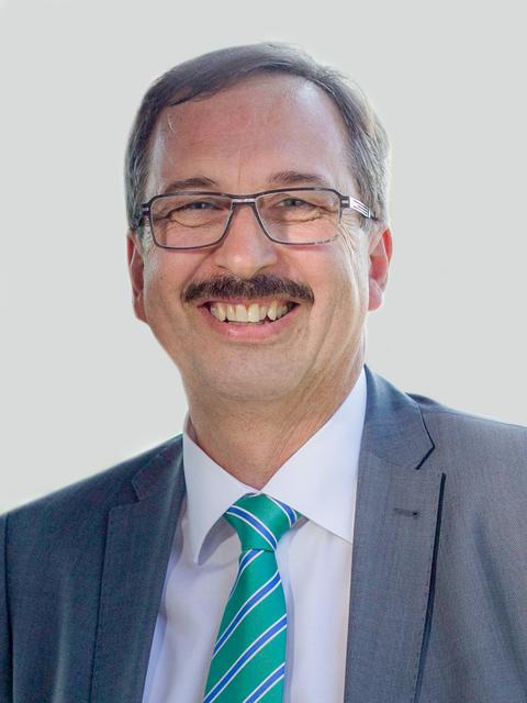 Ernst Wiesinger, Obmann der Sparte Handel der Wirtschaftskammer Oberösterreich