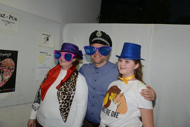 Spaß für die ganze Familie in der Fotobox.