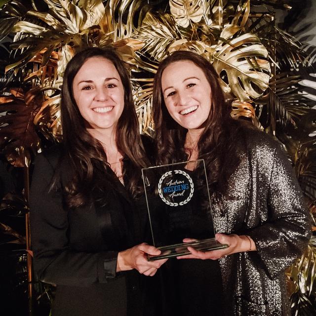 Preiswürdig: Die Fotografinnen Yvonne (links) und Jennifer Fetz.