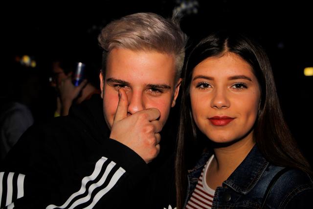 Die Weizer Jugend genoß den Abend in vollen Zügen.