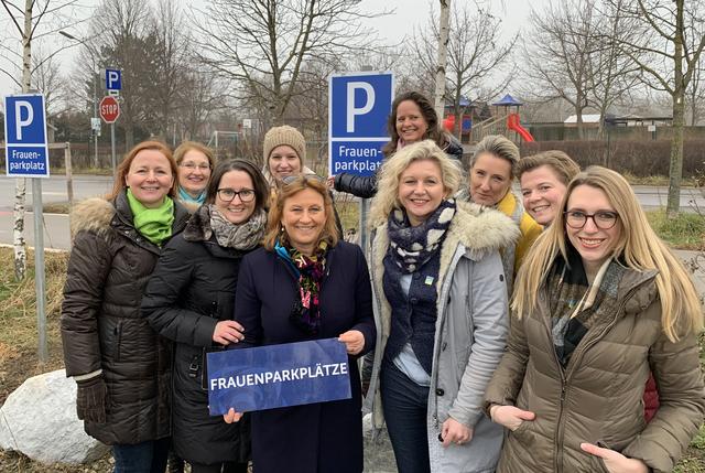 partyportal fr singles in sankt florian. swingertreff matrei. singlebrsen ebensee. treffen frauen rohrbach. singles aus wernberg. single party 2019 sankt valentin. Leonhard Partnersuche Fr Singles Klosterneuburg