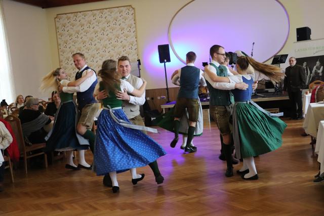 Den Auftanz machte der Trachtenverein Kalsdorf | Foto: Edith Ertl