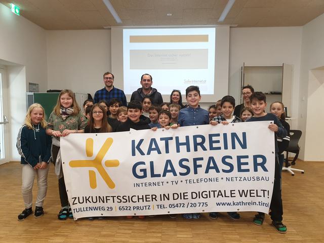 Nützliche Tipps und Links für einen gesunden Umgang mit digitalen Medien wurden an der VS Angedair vermittelt.  | Foto: VS Angedair