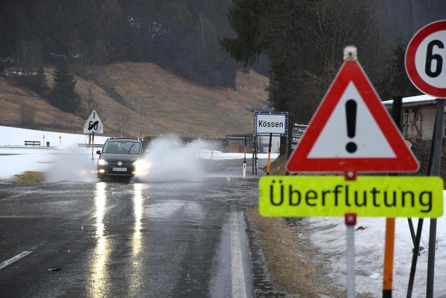 Überflutungen in Kössen, Tirol