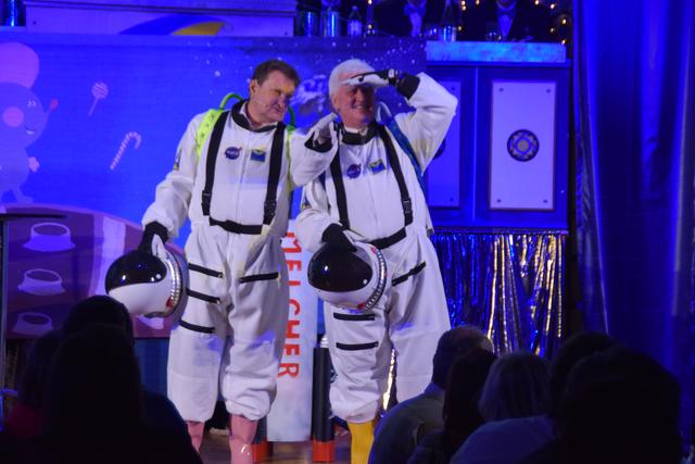 Hans und Hubert Karner sind heuer im Weltall unterwegs. | Foto: Koller