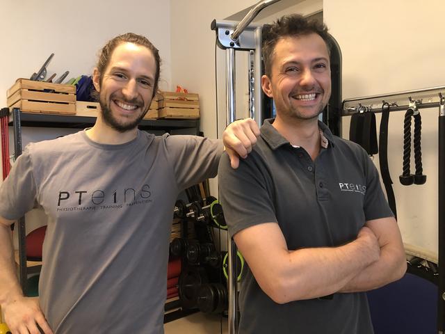 Christoph Schwarzl und Christian Walterscheid-Müller zeigen heute die Übung der Schranz Hocke.