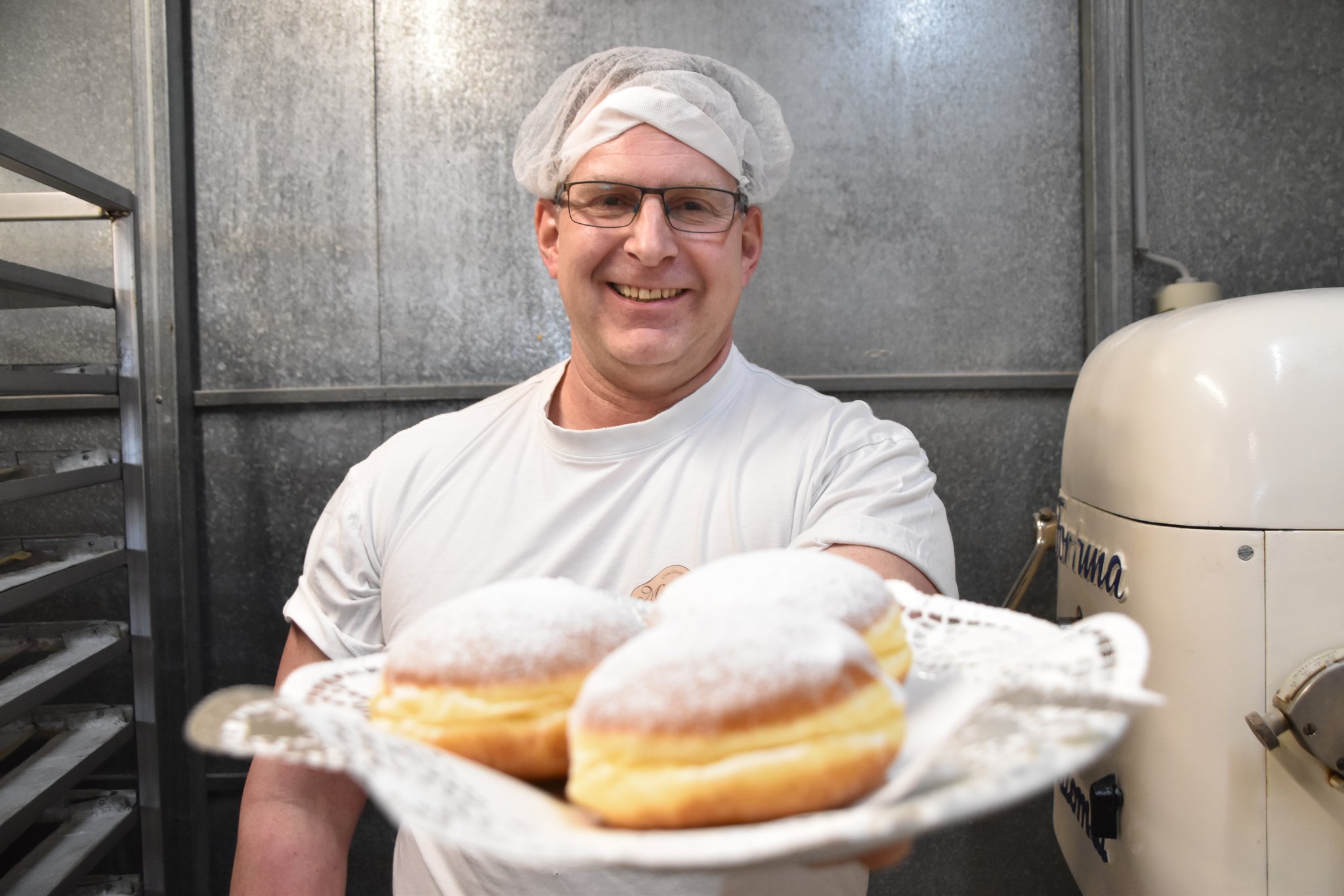 Faschingskrapfen haben Hochsaison - Hall-Rum