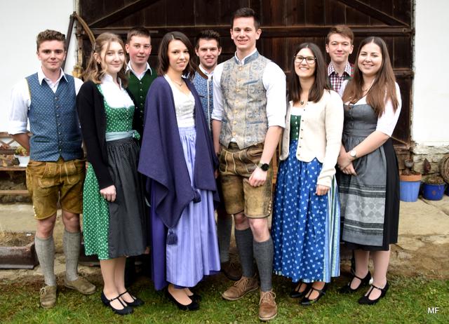 Die Landjugend in St. Peter im Sulmtal freut sich mit ihrem Führungsduo Lorenz Koch und Anna Lipp auf ein spannendes Jahr.  | Foto: LJ