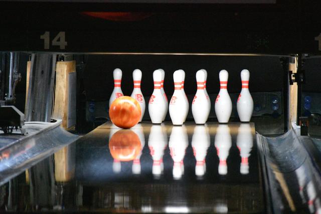 Die Kärntner Bowlingvereine zählen rund 90 aktive Mitglieder. | Foto: unsplash/Michelle McEwen