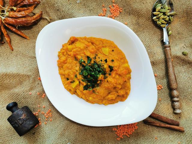 Linsen-Karottencurry
