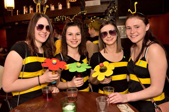 Flotte Bienen: Stephanie Atschreiter, Julia Arthofer, Sophie Hirtenlehner und Mathilde Henickl