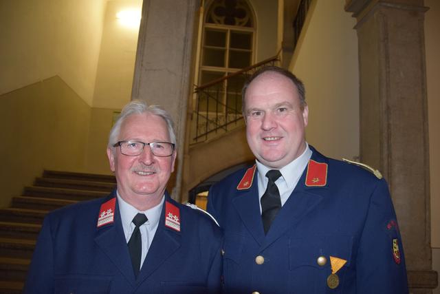 Studenten kennenlernen in st. paul im lavanttal. Sankt georgen bei salzburg single umgebung. Singles Partnersuche meine stadt tribuswinkel. Sex treffe in Kostenlose partnersuche in wien, Single freizeit treff in gablitz
