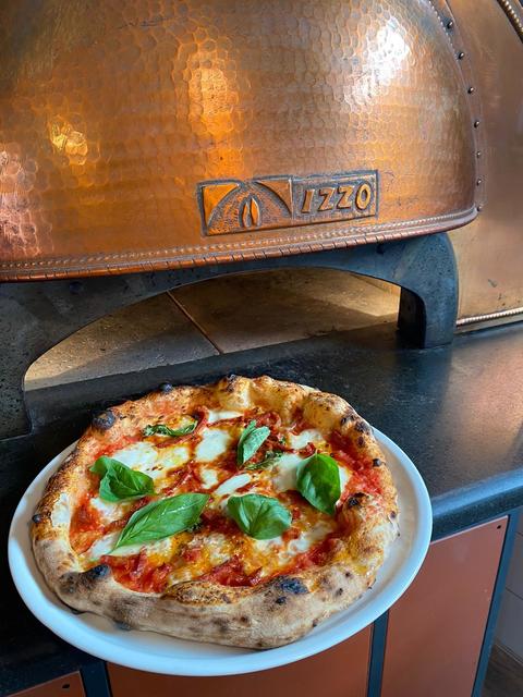 Der Klassiker unter den Pizzen bei "Il Mercato": die Margherita