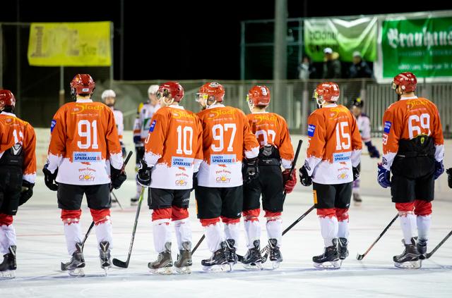 EC Virgen besiegte auswärts den EC Feld am See mit 8:4, die Lienzer Eislöwen mussten in Klagenfurt eine 8:1 Niederlage einstecken.