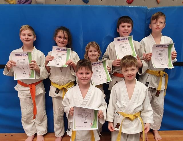Die Judoka des JZ Rapso der Alterklassen U10 und U12.