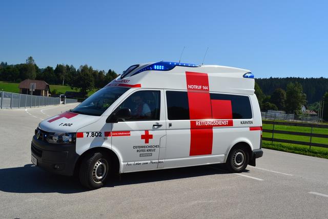 Der 63-Jähriger wurde von der Rettung in das UKH Klagenfurt gebracht.
