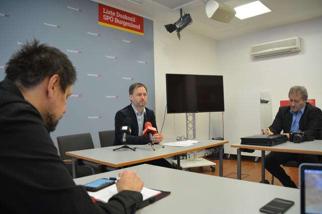 Fürst lud am Dienstag zu seiner Antrittspressekonferenz ins "Rote Haus" (SPÖ-Zentrale) nach Eisenstadt