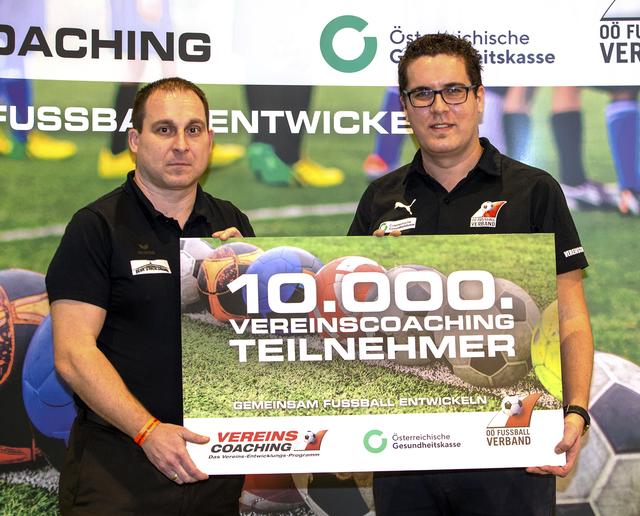 Harald Weisseneder (l.) mit Raphael Oberndorfinger.