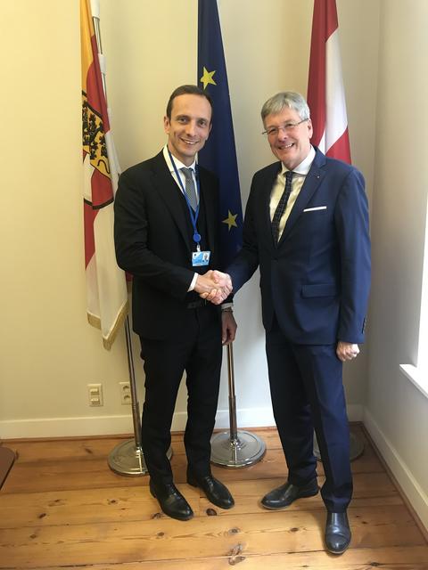 Peter Kaiser trifft den Regionspräsidenten von Friaul-Julisch-Venetien Massimiliano Fedriga. | Foto: Büro LH Kaiser