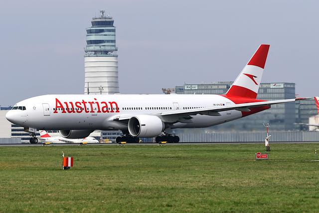 Das Sparpaket soll der Fluglinie 90 Millionen Euro bringen.