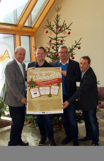Franz Reisenbauer (l.) bei einer Stadtmarketing-Aktion.
