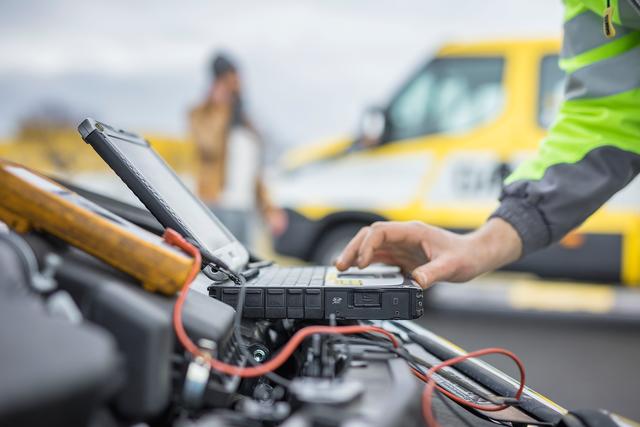 Der Diagnose-Computer ist für die ÖAMTC-Pannenhelfer bei der Fehlerbehebung ein unverzichtbares Hilsmittel.
