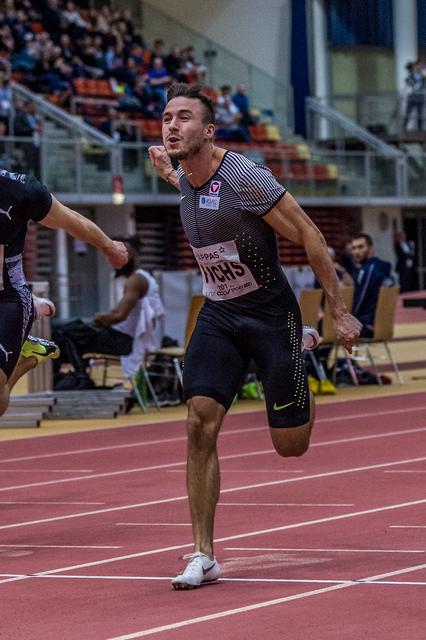 Im Finale war der derzeit schnellste Österreicher und Aushängeschild des ULC Riverside Mödling nicht zu stoppen - 6,62 Sekunden benötigte Fuchs für 60 Meter.
