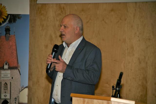 Eine sehr positive Bilanz konnte Bezirksvorsitzender Hans Affenzeller den Delegierten vorlegen.