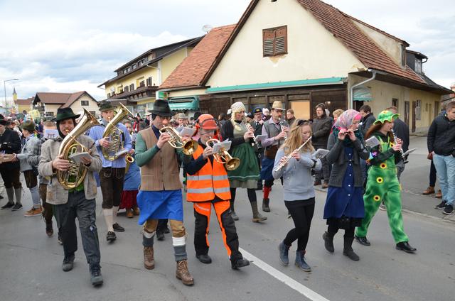 St. Martin im Sulmtal feiert am 23. Februar mit einem Umzug den Fasching.  | Foto: KK
