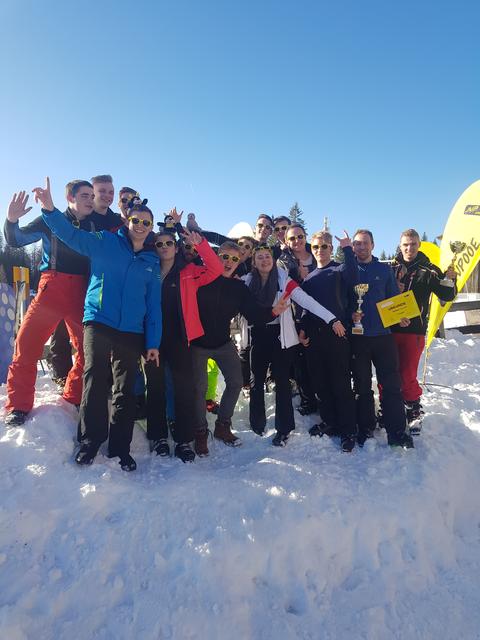 Die JVP Linz-Land hatte Spaß auf der Piste.