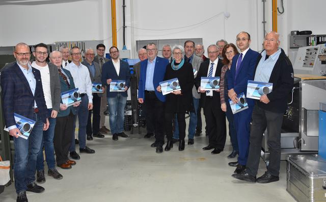 Franz Stumvoll, Christoph Mayer, Franz Teszar, Wilhelm Matzinger, Volker Fuchs, Reinhard Preißl, Volker Engelmann, Thomas Arthaber, Werner Neuwirth, Ernst Wurz, Johann Lehr, Martina Dorfinger, Reinhard Linke, Anton Dorfinger, Franz Loidolt, Karl Wanko, Melitta Biedermann, Wolfgang Kinner und Harald Hubatschke.