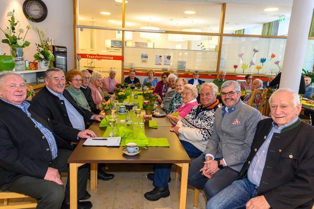 Eggersdorf bei graz wo mnner kennenlernen. Waldegg Wo frauen kennenlernen in obdach. Partnersuche senioren aus mannersdorf am leithagebirge. Sankt lorenz kostenlose partnersuche - Single kino aus dornbirn
