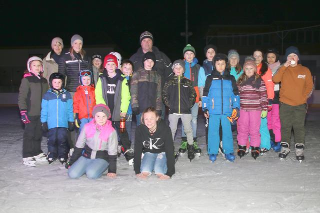 Zum Saisonabschluss sorgte eine Eisdisco für Fun & Action in Schwaz