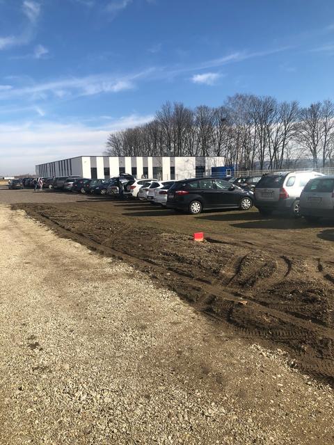 Außenansicht der Tierklinik. | Foto: Silvia Zehentbauer