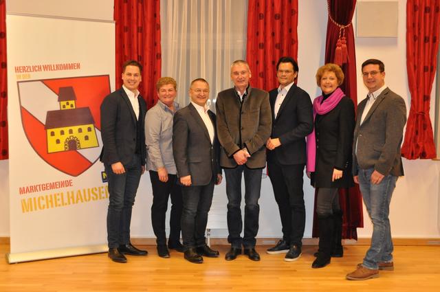 GGR Bernhard Heinreichsberger, GGR Sabine Figl, Vizebürgermeister Eduard Sanda, Bürgermeister Rudolf Friewald, GGR Bernhard Heinl, GGR Rosa Sumetzberger, GGR Gerald Fröhlich.