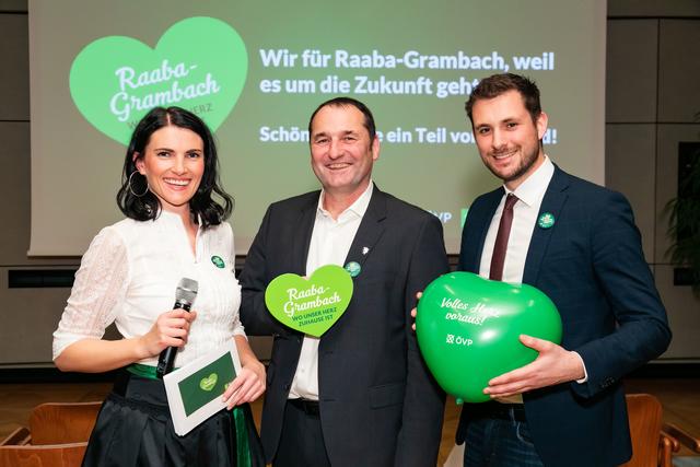 Voll motiviert: Moderatorin Silvia Gaich, Raaba-Grambachs ÖVP-Spitzenkandidat Adi Kohlbacher und LAbg. Matthias Pokorn | Foto: vprg/krug